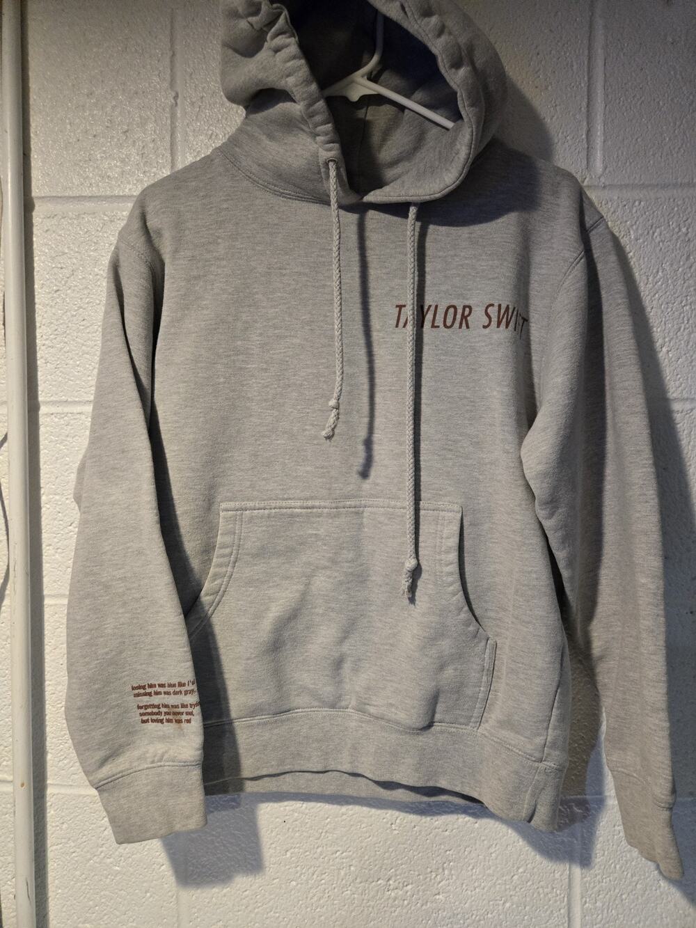 Taylor Swift Womens Gray Hoodie S Used Good Condition